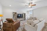 1004 Vanguard Dr - Photo 15