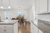 1004 Vanguard Dr - Photo 23