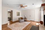 1134 Barrel Springs Hollow Rd - Photo 17