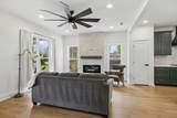 328 Granbury St - Photo 20