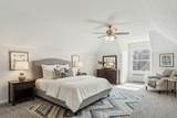 100 Lyon Dr - Photo 10
