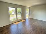 638 Hicks Rd - Photo 3