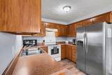 978 Sumerset Cir - Photo 14