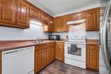 978 Sumerset Cir - Photo 15