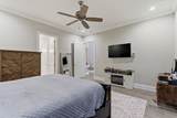 1024 Club View Drive - Photo 18