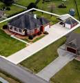 195 Stonegate Dr - Photo 4