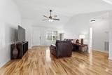 1824 Elizabeth Ln - Photo 3