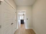 211 Settlers Way - Photo 16