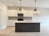211 Settlers Way - Photo 25