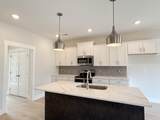 211 Settlers Way - Photo 26