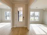 211 Settlers Way - Photo 5