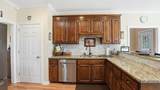 201 Victoria Ct - Photo 16