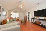 2727 Cliffside Dr - Photo 16