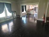 523 W 17th St - Photo 5