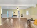 211 Meridian Dr - Photo 1