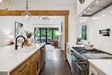 1809 Castleman Dr - Photo 16