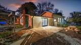 306 Pine Avenue - Photo 6