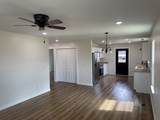 706 Courthouse View St - Photo 9