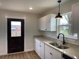 706 Courthouse View St - Photo 10