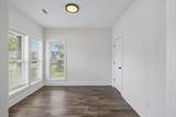 530 Veritas St - Photo 11