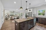 530 Veritas St - Photo 29