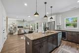 530 Veritas St - Photo 30