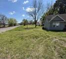 1087 W Woodrow St - Photo 18
