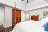 2102 Burgess Ln - Photo 19