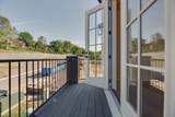 118 Shadow Springs Dr - Photo 18