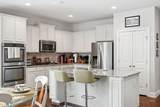 804 Charming Ct - Photo 8