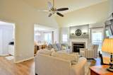 3637 Aurora Dr - Photo 5