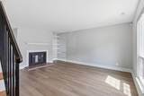 731 Fox Ridge Dr - Photo 4