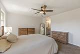 928 Todd Preis Dr - Photo 18
