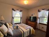 222 Victor Reiter Pkwy - Photo 17