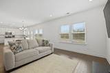 390 Triple Crown Cir - Photo 9