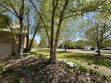 707 Farmington Dr - Photo 3