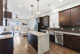 1034 Burchwood Ave - Photo 10