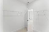 516 City Scape - Photo 18