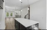 516 City Scape - Photo 7