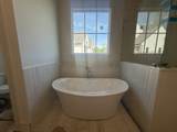 1586 Eastwood Dr - Photo 36