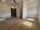 1586 Eastwood Dr - Photo 66