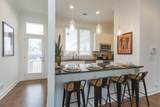 816 Smiley St - Photo 8