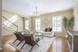 108 Jefferson Sq - Photo 3