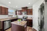 2813 Winterberry Dr - Photo 8