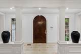 590 Springhill Dr - Photo 18