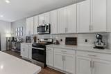 904 Carnation Dr - Photo 15