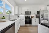 1015 W Trinity Ln - Photo 12