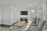 939 Aqua Dr - Photo 12