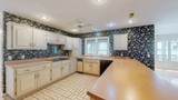 305 Keck Ln - Photo 22