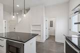 904 N Maple St - Photo 4